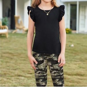 Girls ruffle sleeve top